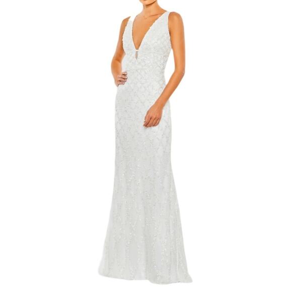 Mac Duggal White Sequined Plunge Neck Sleeveless Column Gown 5669 Women’s Sz 4 - Picture 1 of 10